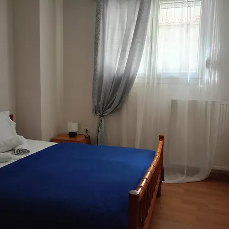 διχωρο διαμερισμα στην καστορια Apartment *